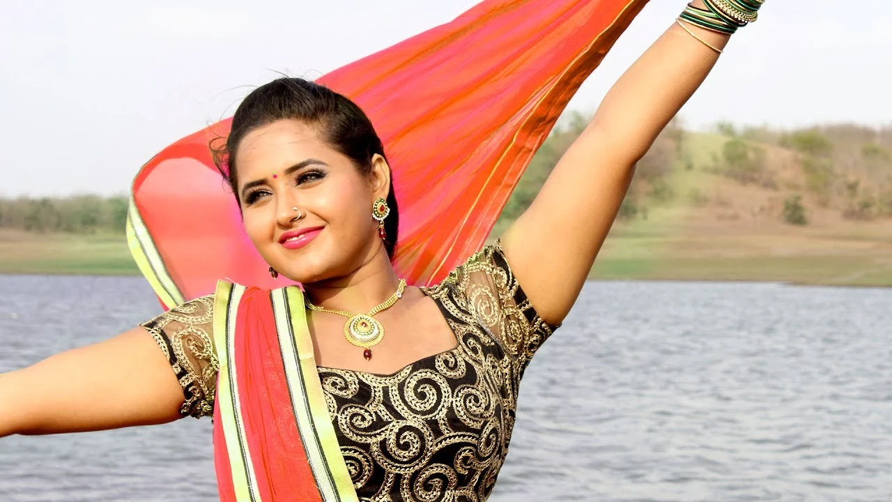 Kajal Raghwani Bio