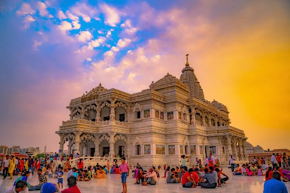 Prem Mandir, Vrindavan